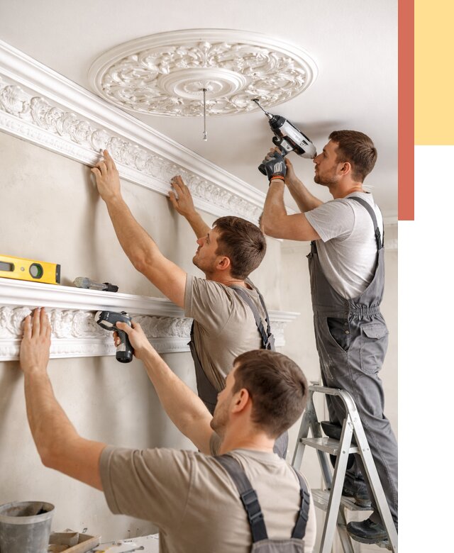 Монтаж лепнины на потолок в Краснокаменске от 3271 руб. быстро и недорого | ОТДЕЛОЧНИК-Ксн